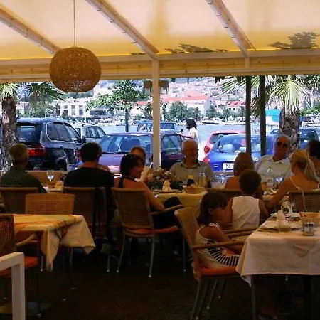 Apartel Park Osejava 4* Makarská