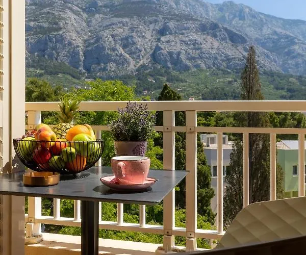 Apartel Park Osejava