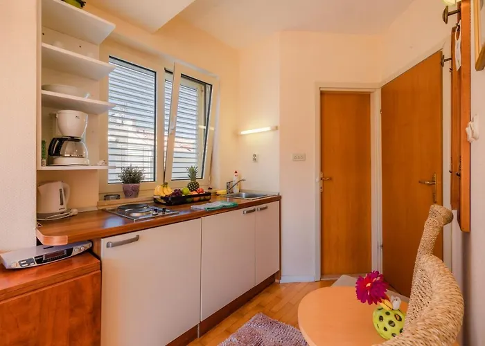 Apartel Park Osejava 4* Makarska