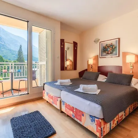 Apartel Park Osejava Макарска