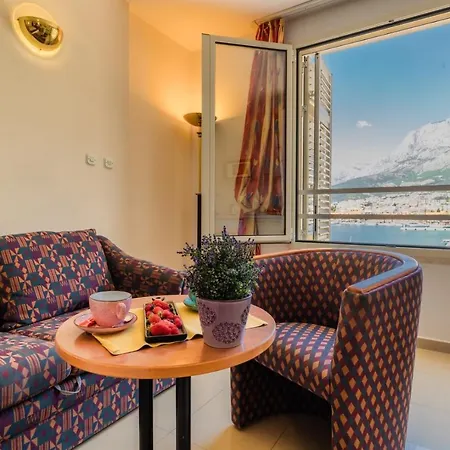 Apartel Park Osejava 4* Макарска