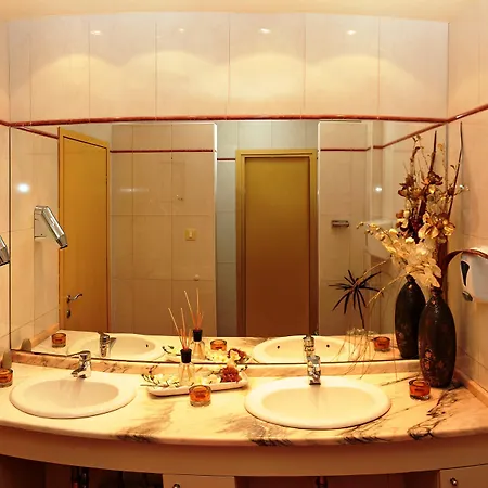 Affittacamere Apartel Park Osejava 4*