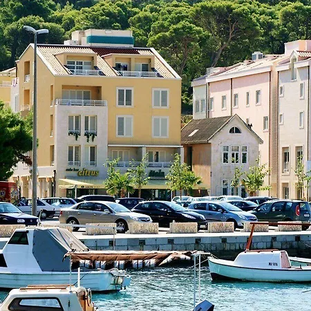 Apartel Park Osejava Maison d'hôtes Makarska