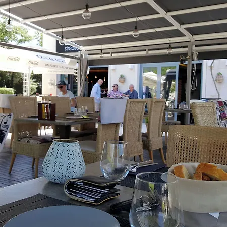 Apartel Park Osejava Maison d'hôtes