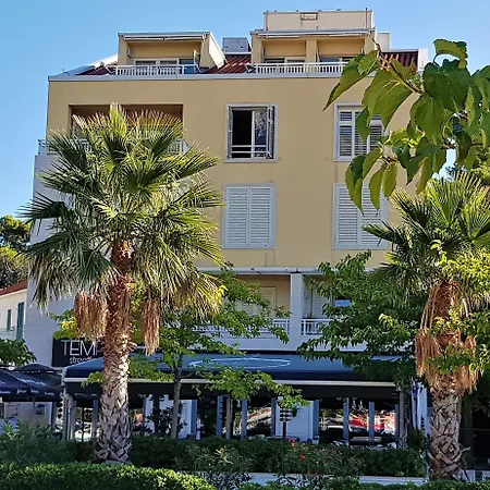 Apartel Park Osejava Maison d'hôtes