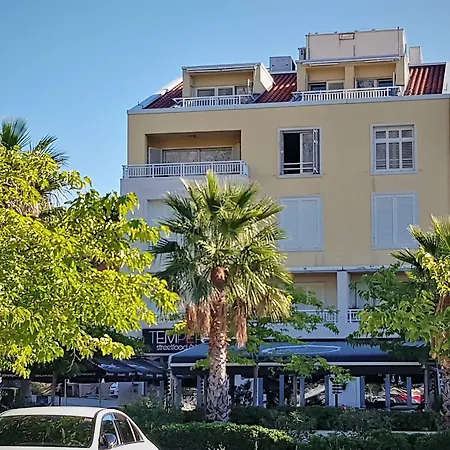 Apartel Park Osejava Макарска