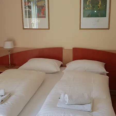 Maison d'hôtes Apartel Park Osejava