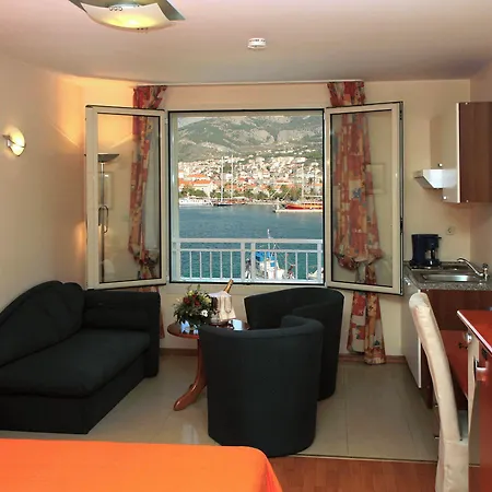 Apartel Park Osejava 4* 马卡尔斯卡