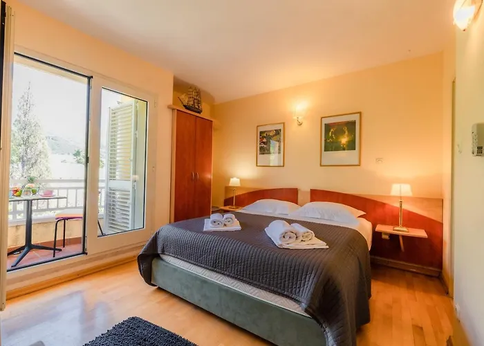 Apartel Park Osejava