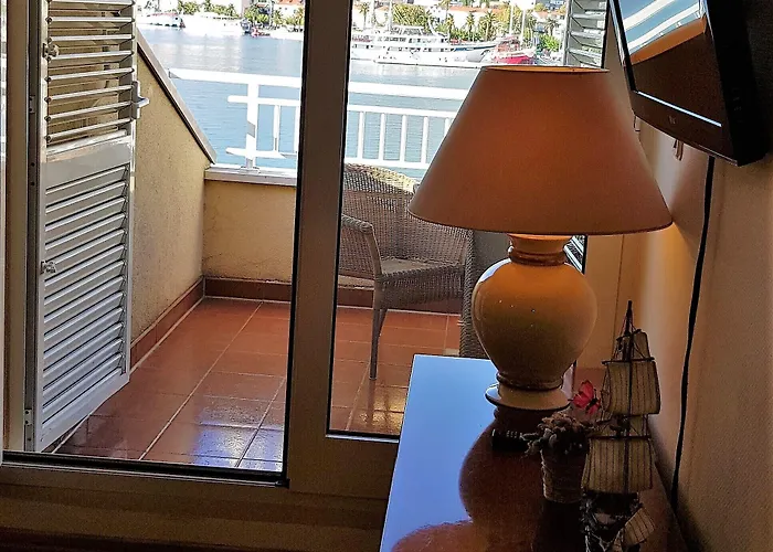 Apartel Park Osejava 4* Макарська