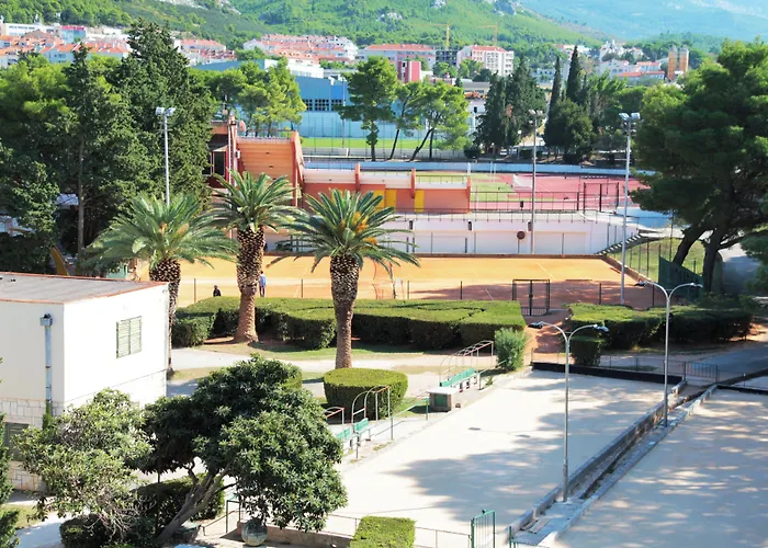 Πανσιόν Apartel Park Osejava