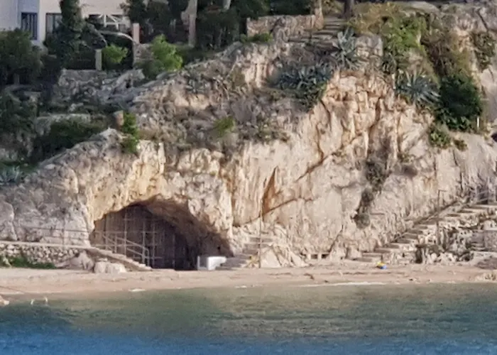 Πανσιόν Apartel Park Osejava