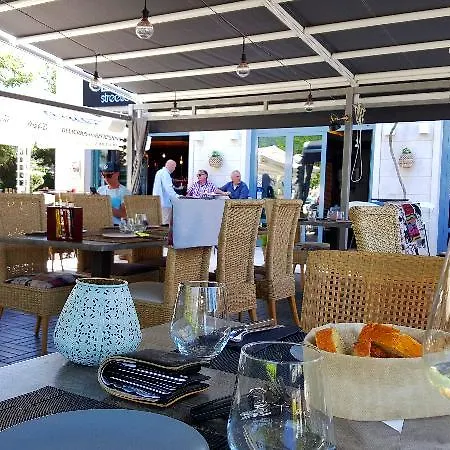 Apartel Park Osejava Guest house