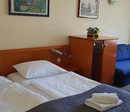 Apartel Park Osejava Guest house 4*