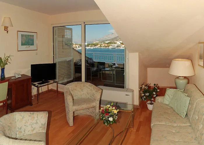 Apartel Park Osejava