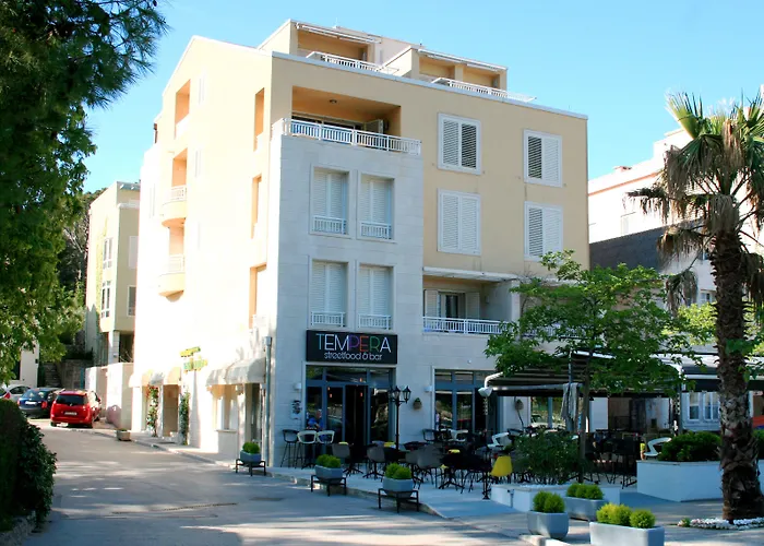 Konukevi Apartel Park Osejava Makarska